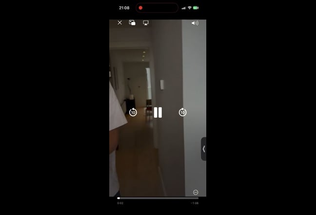 Single Room Share to rent | Gym + Workspace Main Photo
