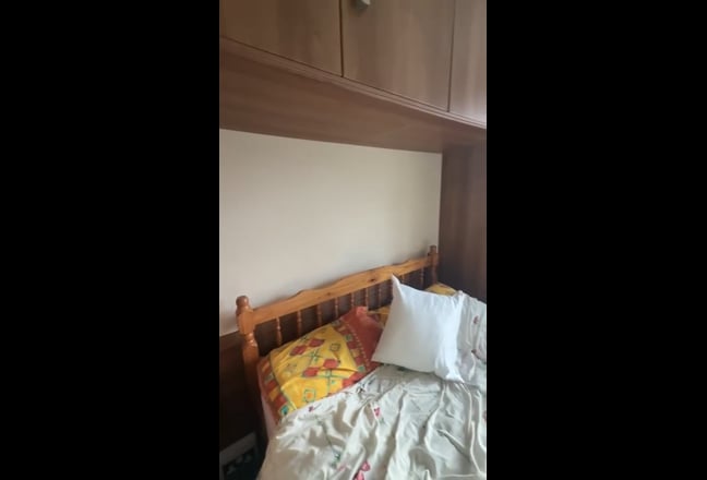 Video 1: Bedroom view 2