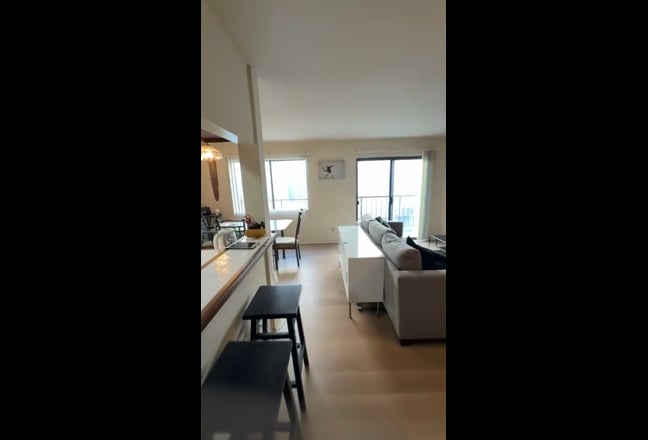 Room for Rent – Mar Vista - Pvt Bed/Bath  Main Photo
