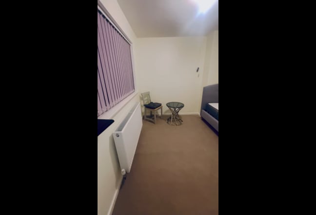 Rooms to Rent Main Photo