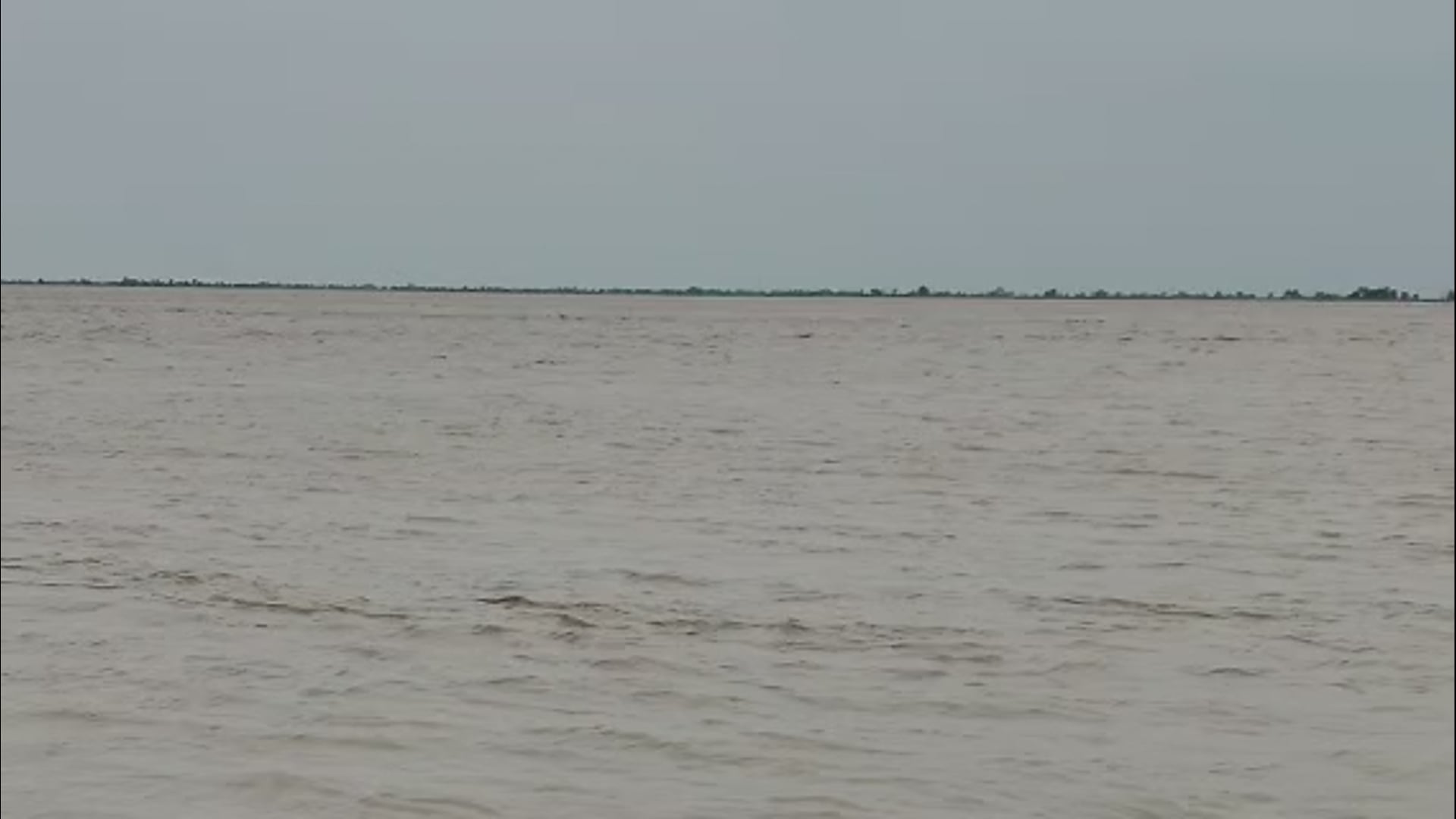 गंडक नदी का जलस्तर बढ़ा, बगहा के कई गांवों में घुसा पानी; प्रशासन अलर्ट