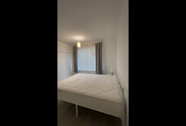 **Double Room in a Newly Refurbished Home** Main Photo