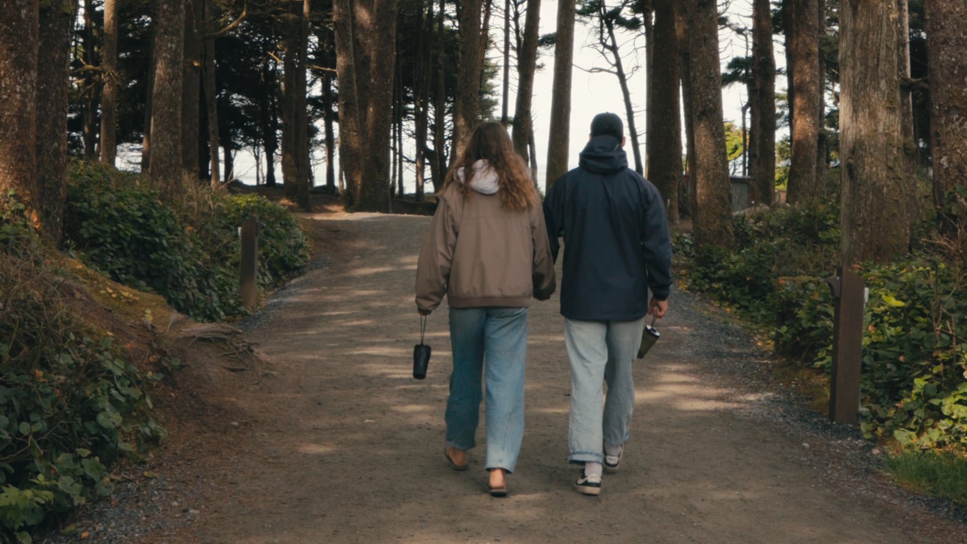 Surf Grove no logo - Socials AD - 4k