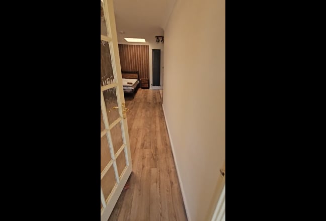 Video 1: 