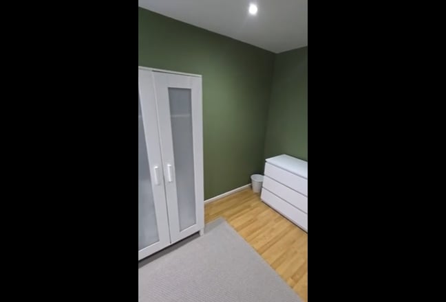 Video 1: 