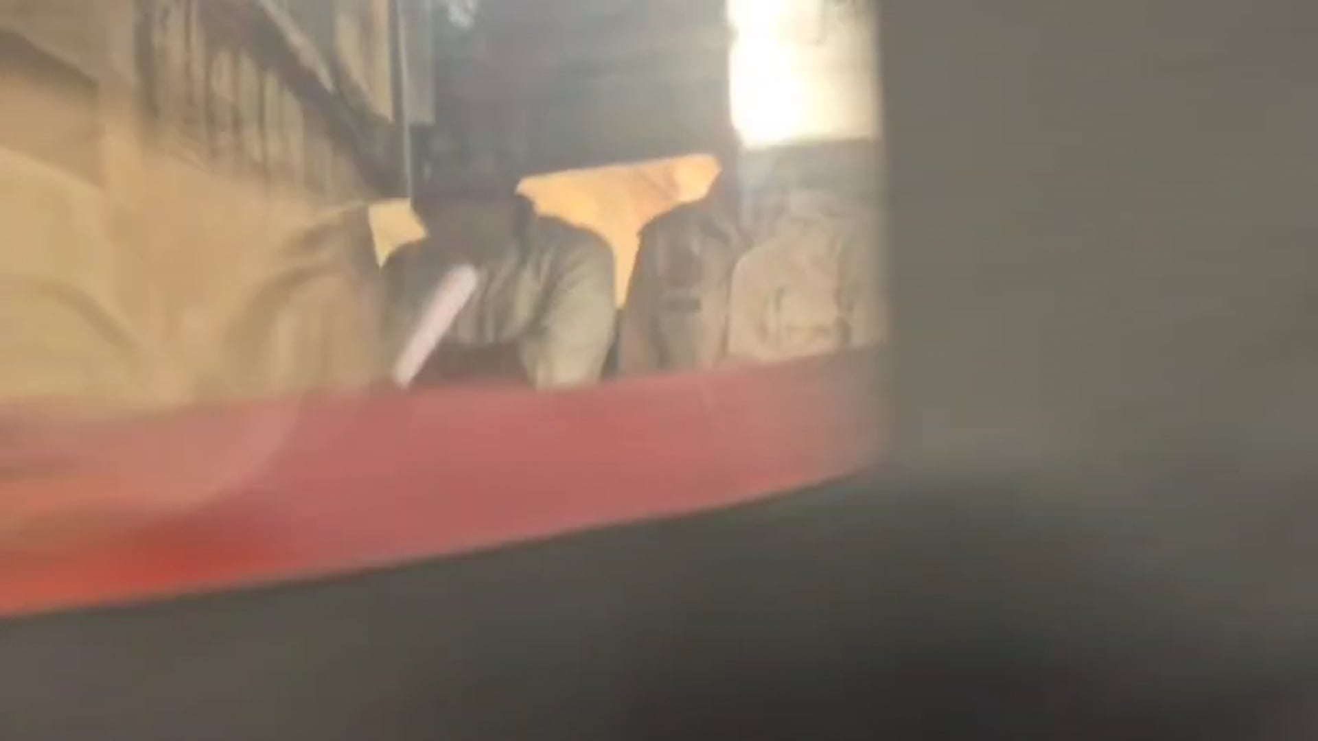 पूर्व सपा नेता राजन रिजवी गिरफ्तार, महिला बैंककर्मी को प्रताड़ित करने के मामले में अलीगढ़ से दबोचा