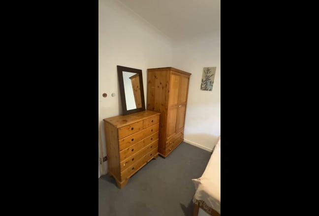 Bright Double Room at Parsons Green, Fulham Main Photo