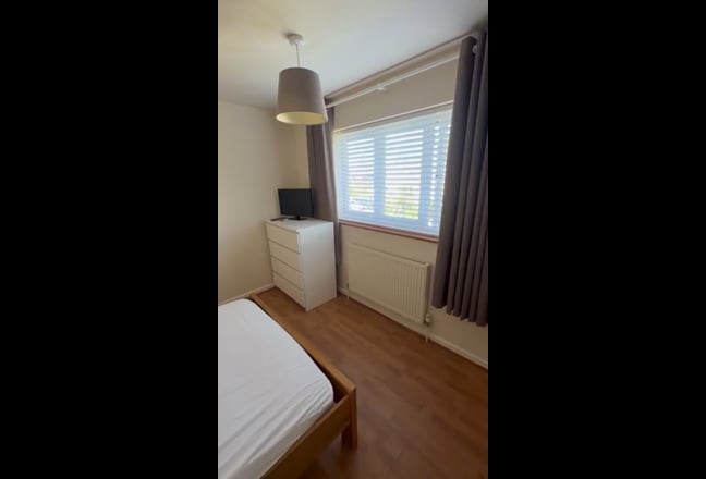 Professionals / Aircrew accommodation to rent.   Main Photo