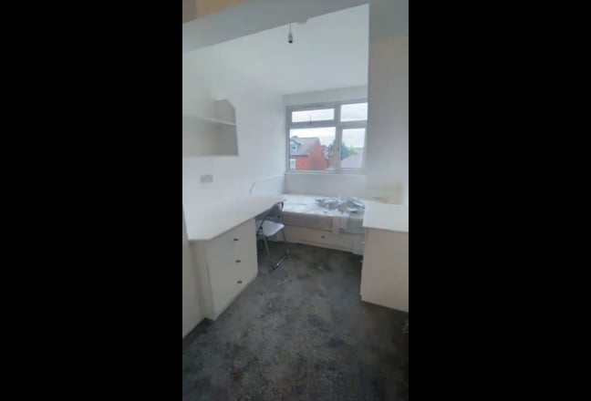 4 Bed Houe Share Main Photo