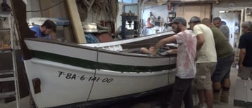 Les noves generacions s'interessen pel taller de restauració d'embarcacions tradicionals