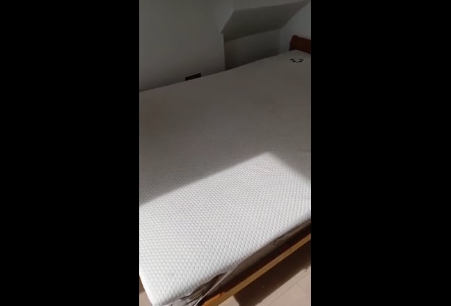 Video 1: Bedroom from entrance door