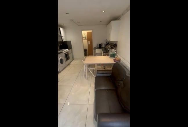 Video 1: 