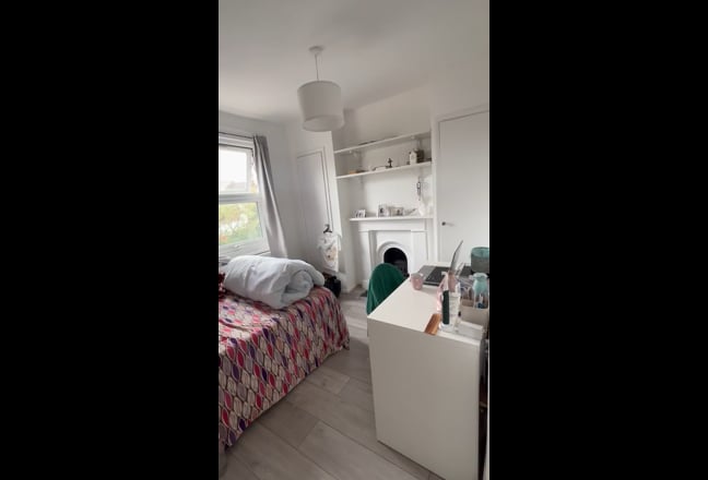 Double Room in W3 – &pound;850 pcm incl. bills Main Photo