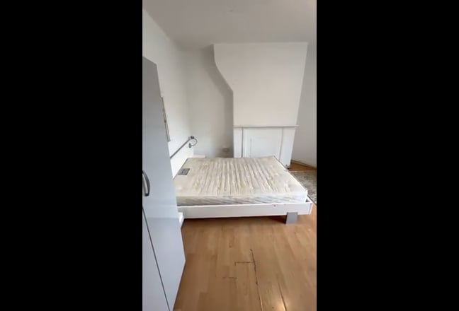Video 1: 