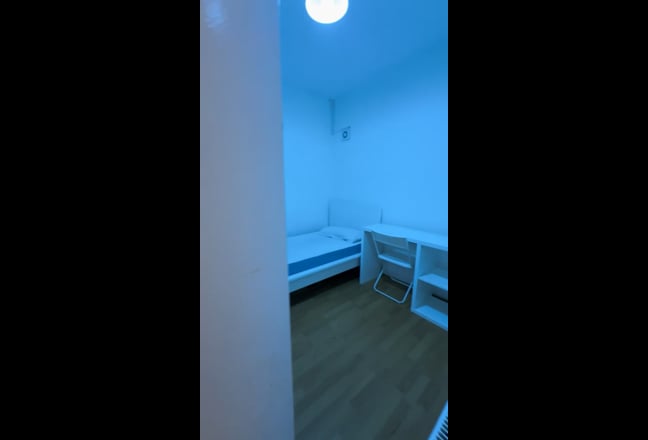 Video 1: 