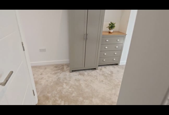 Brand New Spacious Double Room | Bills Included  Main Photo