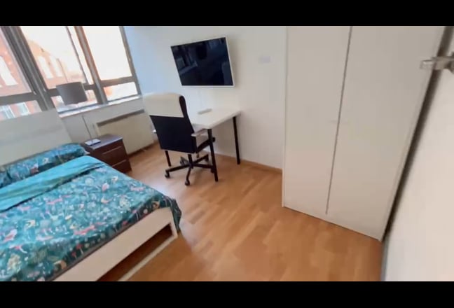Furnished Room Available from November 3rd Main Photo