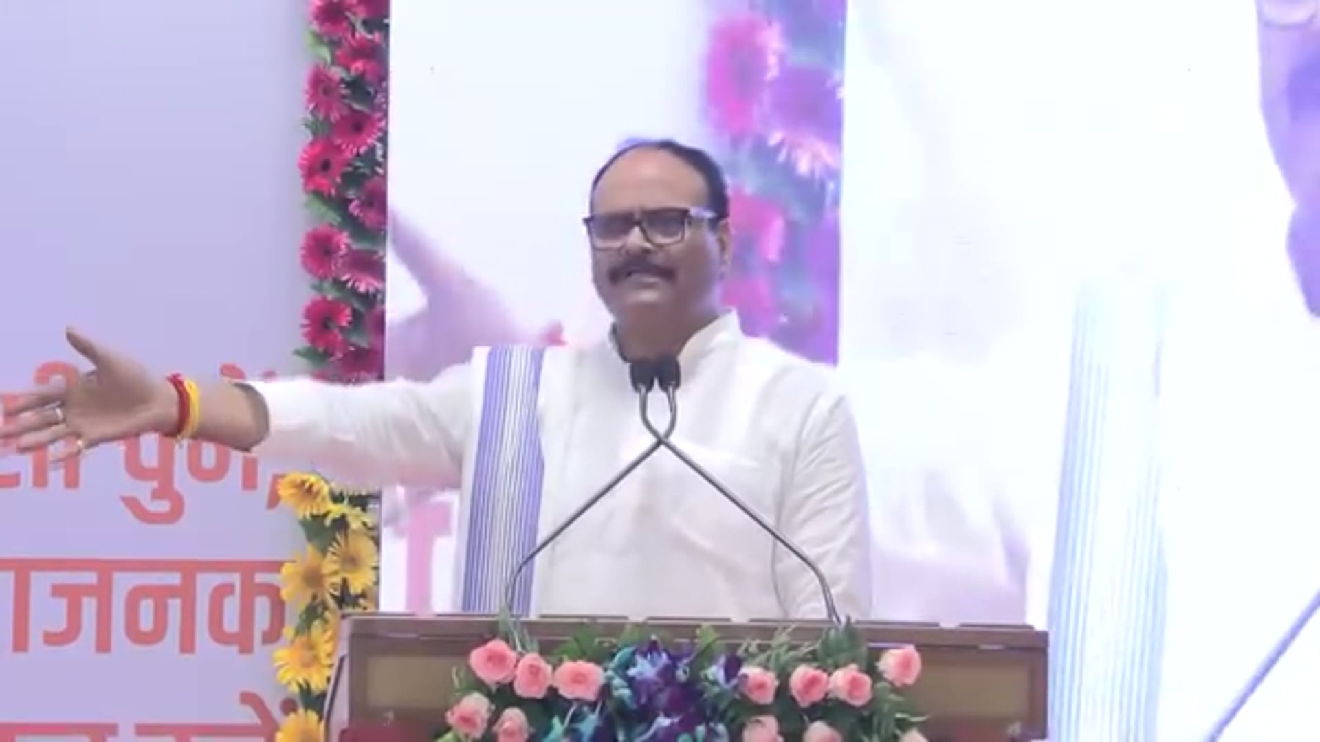 नौकरी का चक्कर छोड़ो