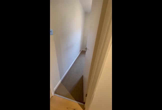 Single room for rent Main Photo