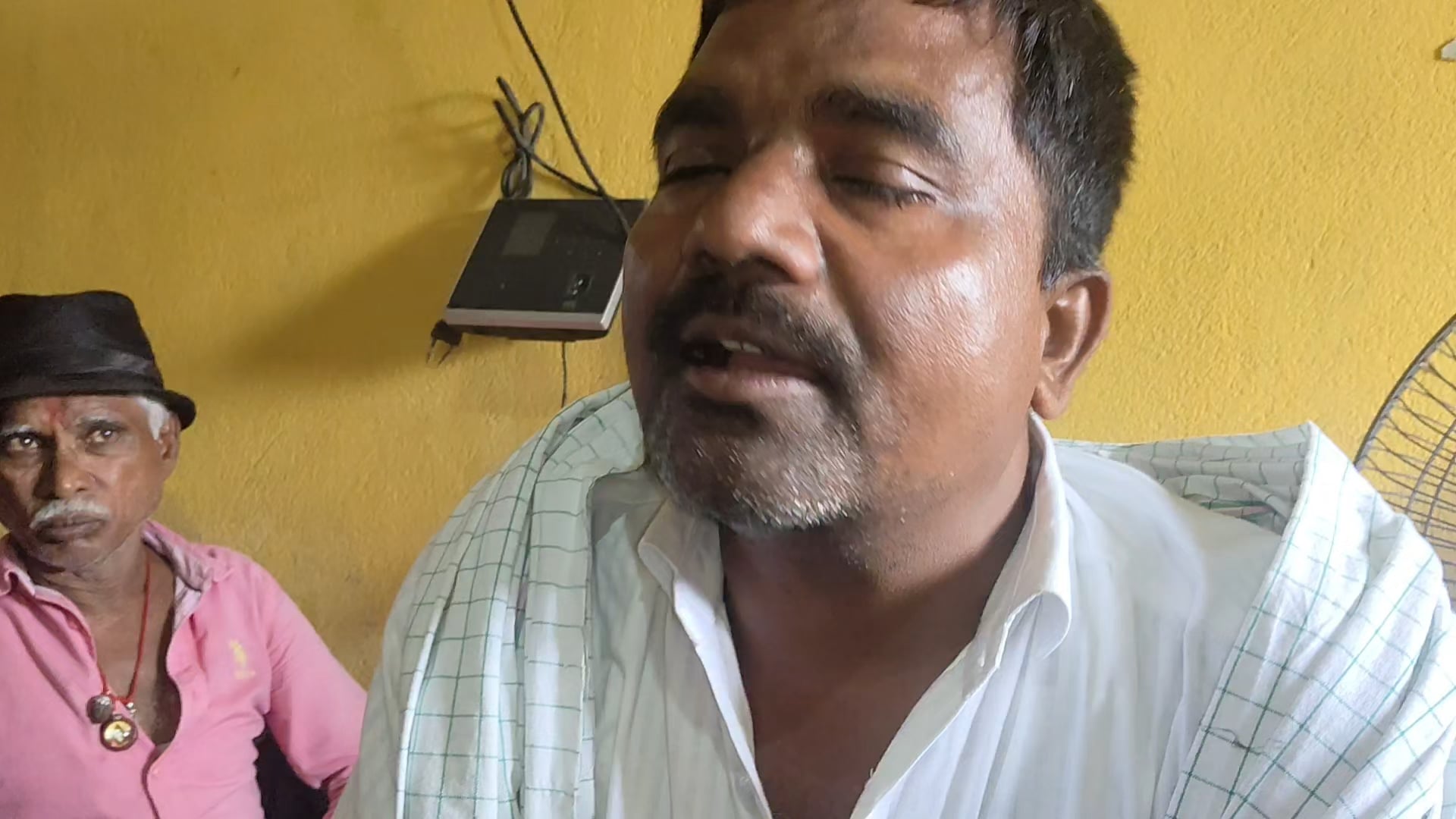 रजौन प्रखंड के संझा श्यामपुर पंचायत में मुखिया प्रतिनिधि परशुराम मंडल ने आयोजित ग्राम सभा में आवास चयन पर कही बड़ी बात 