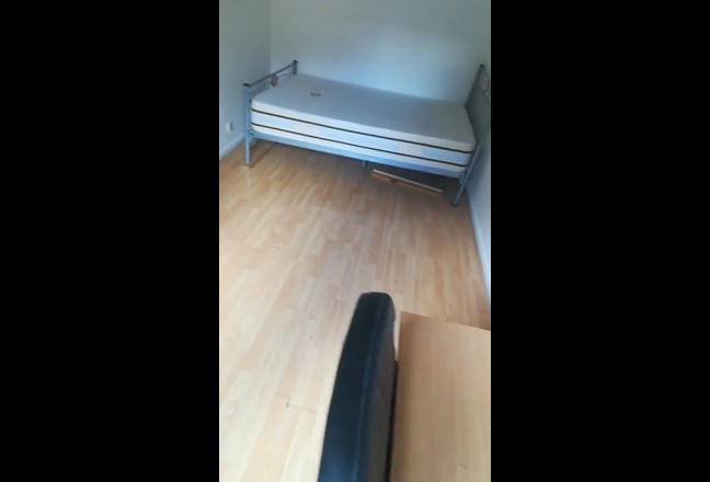 AMAZING Double room In Limehouse  Main Photo