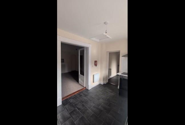 Video 1: Bedroom 2