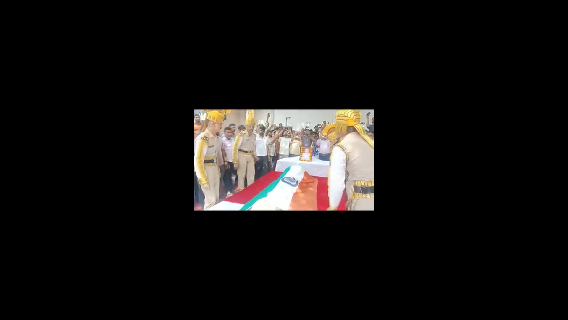 शहीद CISF अंकित पाण्डेय कि अंतिम विदाई