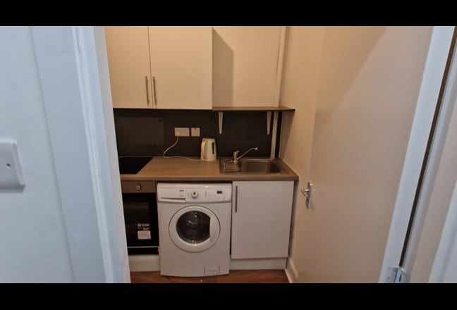 Video 1: 