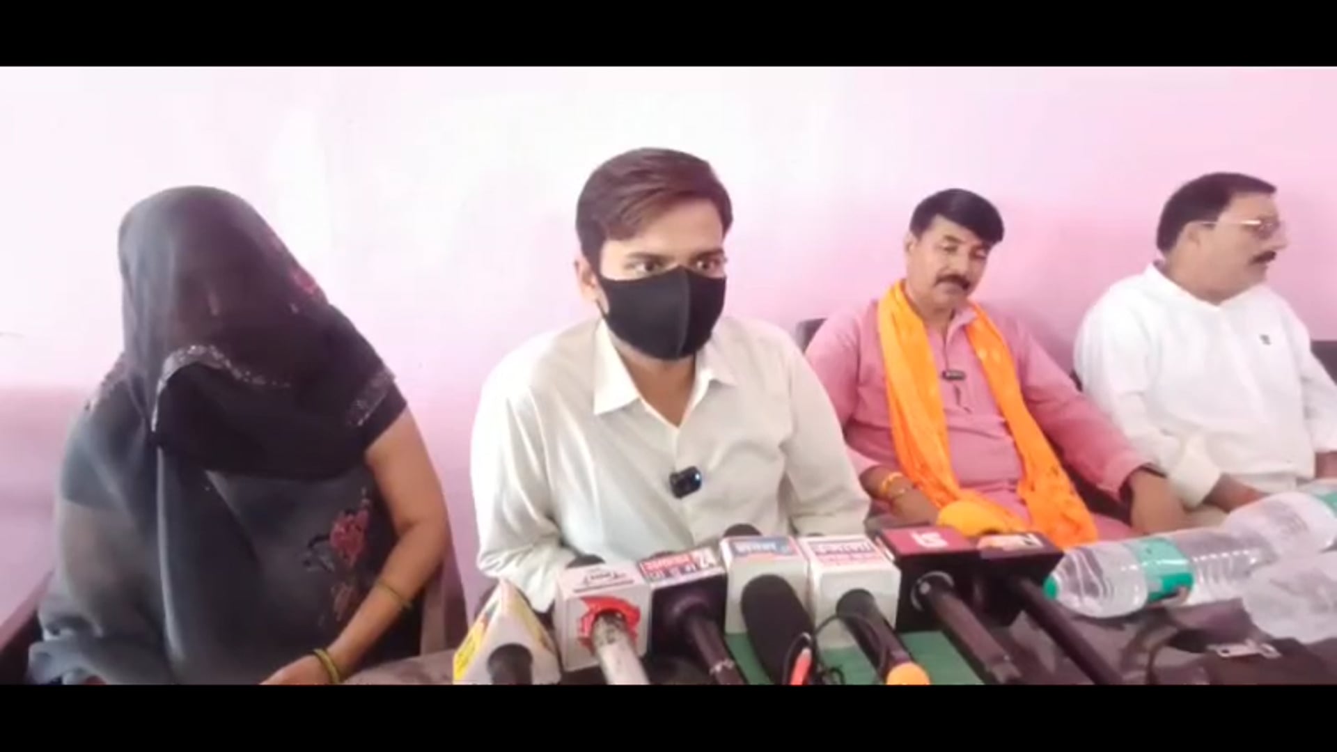 राया में नाबालिग से दुष्कर्म व ब्लैकमेलिंग के आरोप से मचा हड़कंप, हनुमान दल ने खोला मोर्चा