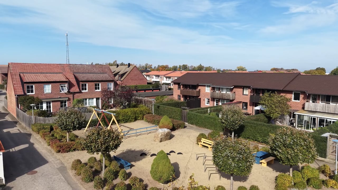 6 rum Parhus på Ekegatan 104 Simrislund Simrishamns kommun - video