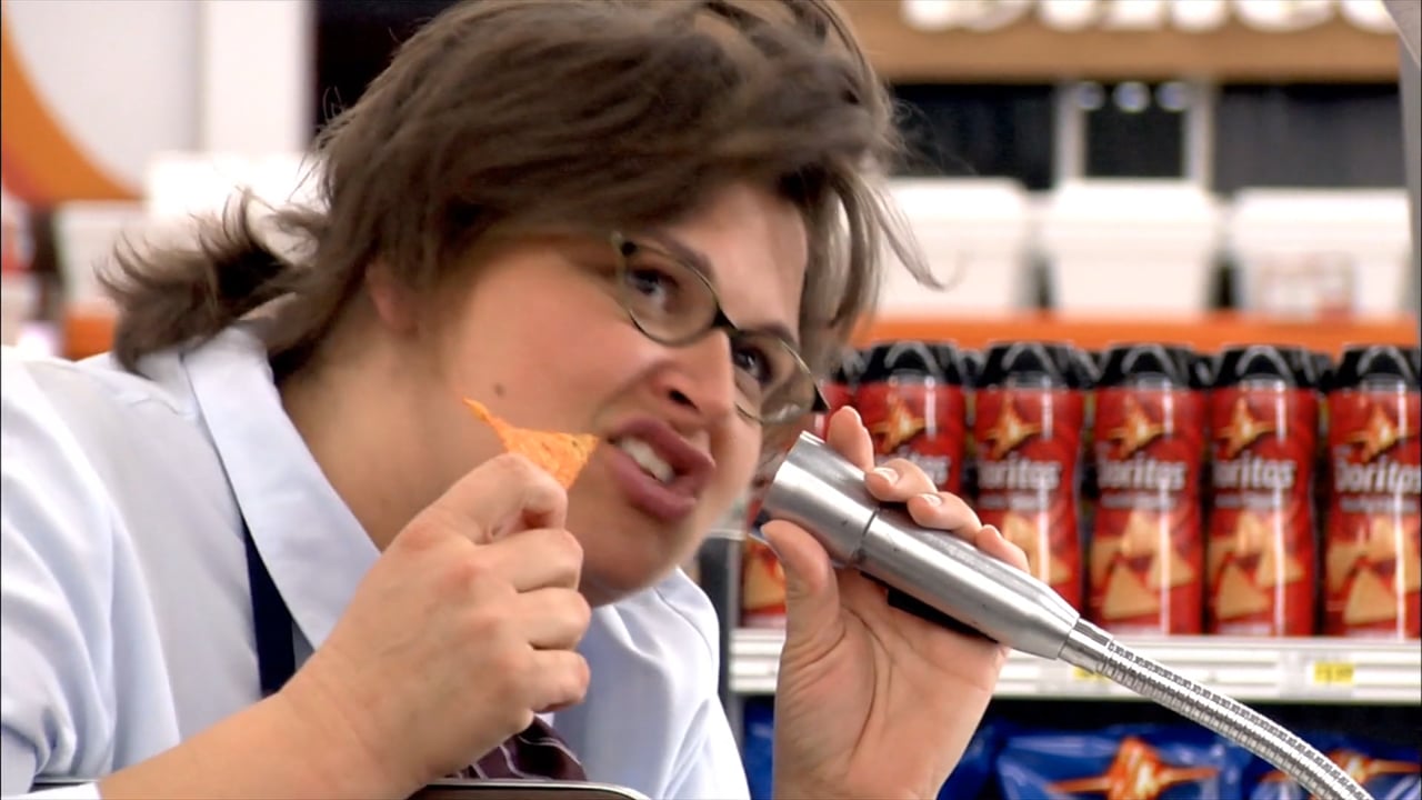 Doritos Super Bowl - Check out girl