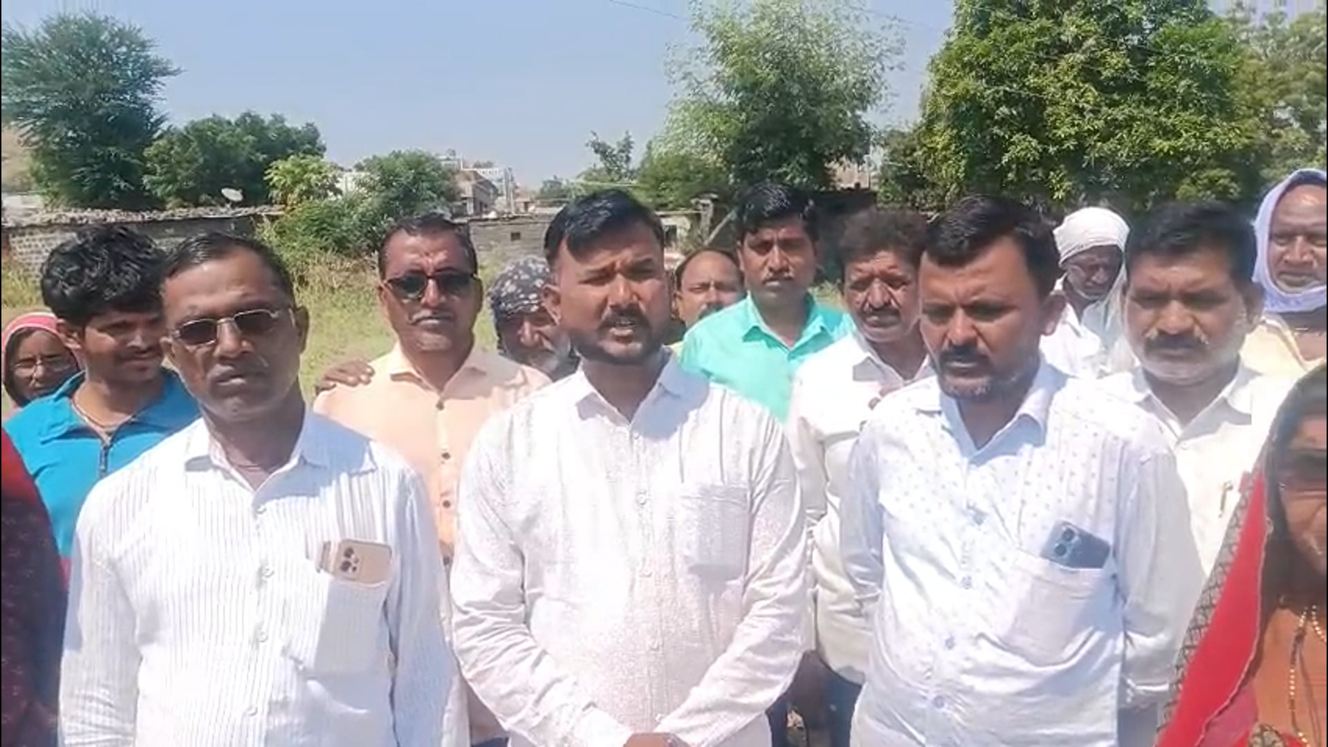 उदगीर तालुक्यात दुष्काळीचे पंचनामे सुरू,नागलगाव सज्जाचे तलाठी होणराव यांनी दिली माहिती