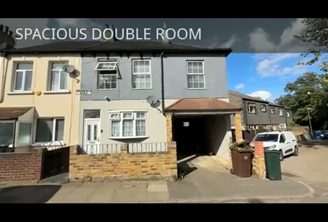 💥 Beautiful Ensuite Room -4 Mins to the Station💥 Main Photo