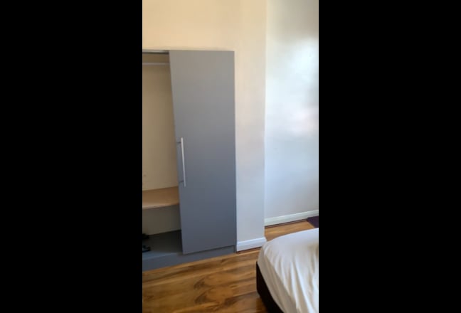 Single Double room available Main Photo