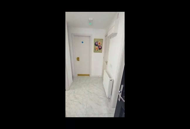 Video 1: 