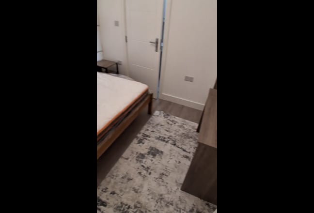 Modern En-Suite Rooms – 5 Mins to Dollis Hill Tube Main Photo