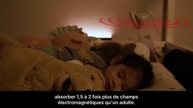 3 - Vos enfants absorbent jusqu'à 10 fois plus de rayonnement électromagnétique que vous. Voici quoi faire.