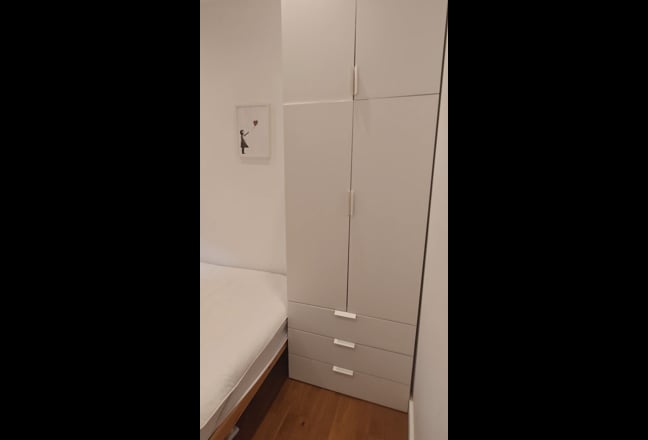 Video 1: 