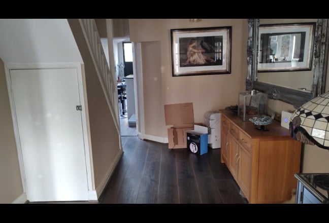 2 bedrooms. Ensuite for Room 1. Room 2 shower Main Photo