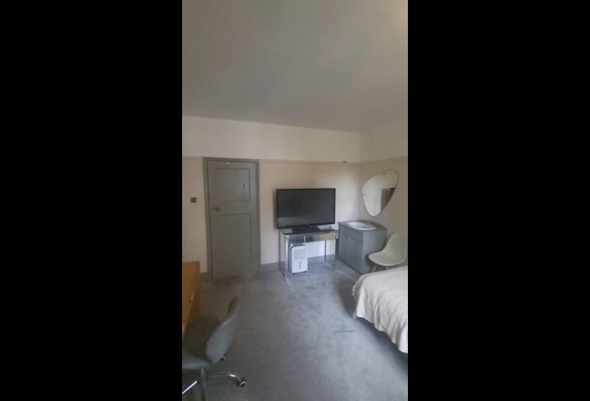 Video 1: 