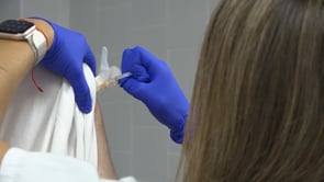 Arrenca la campanya de vacunació de la grip i la COVID