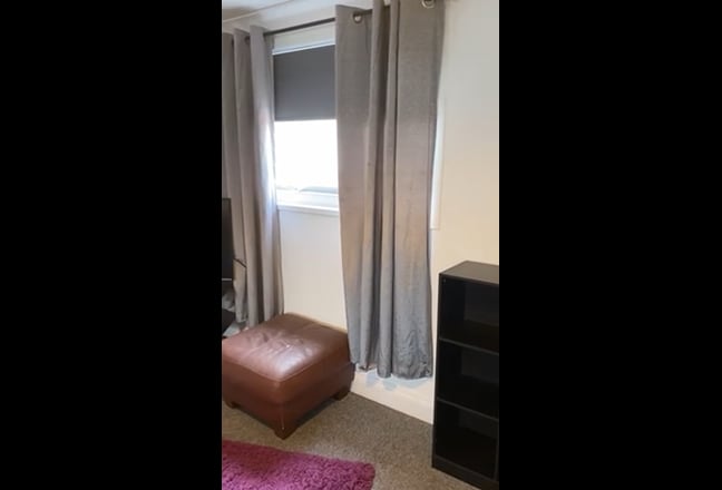 2 double bedrooms available now Main Photo