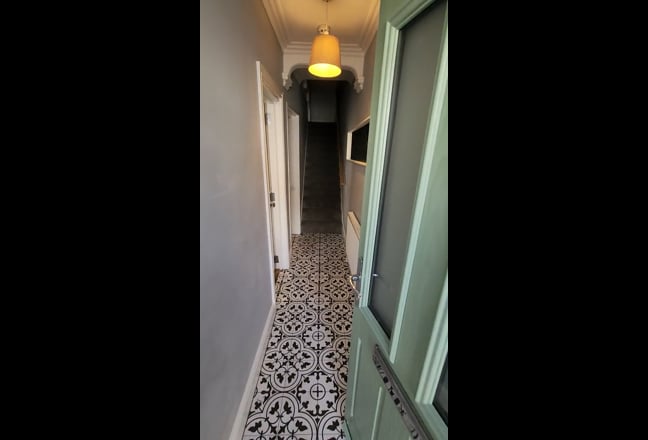 Houseshare in newly renovated property Main Photo