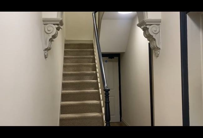 ✨ Luxury Studio Living - All inc bills- Parking✨ Main Photo