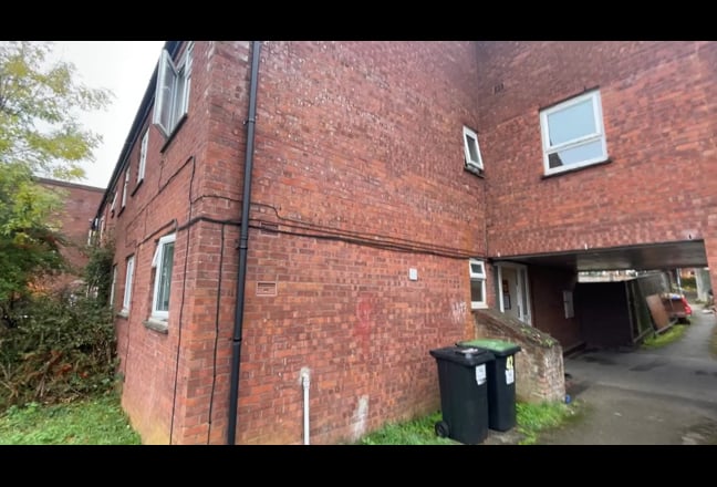 Video 1: Front 