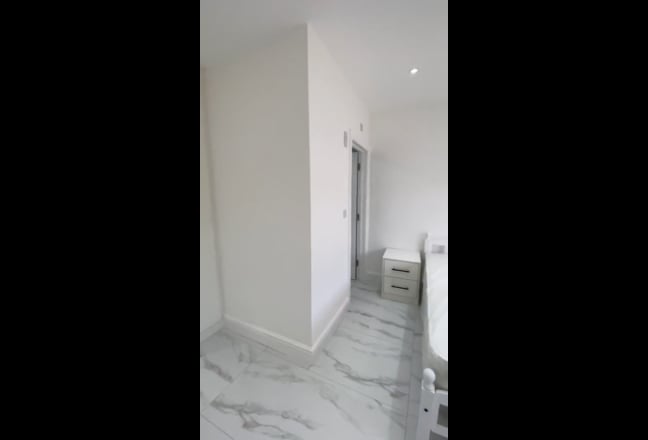 Video 1: 