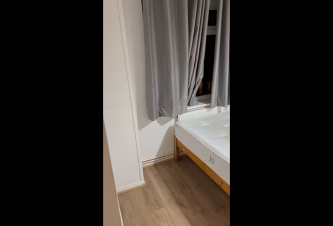 Double En-Suite Rooms to Let Main Photo