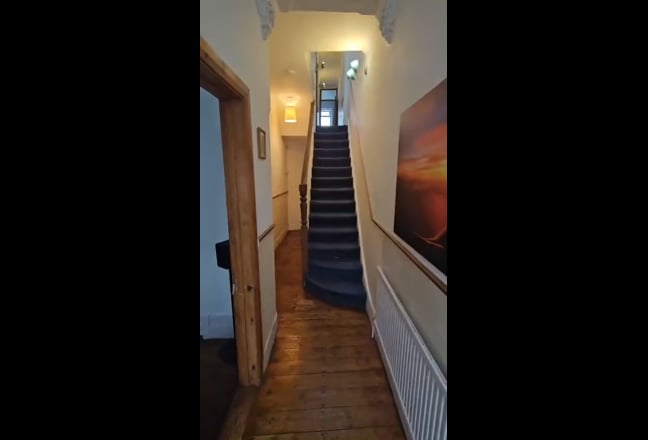 Bedroom and office combo deal in friendly house Main Photo