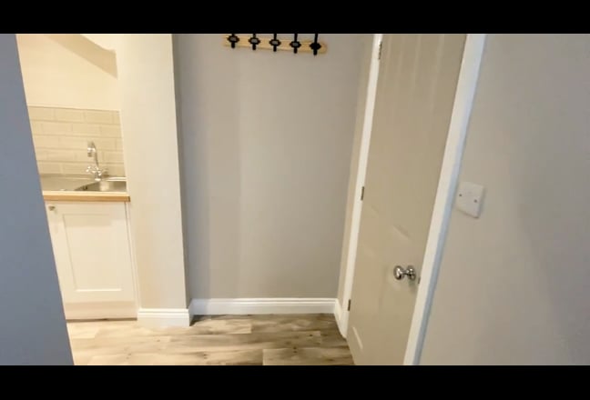 Video 1: 