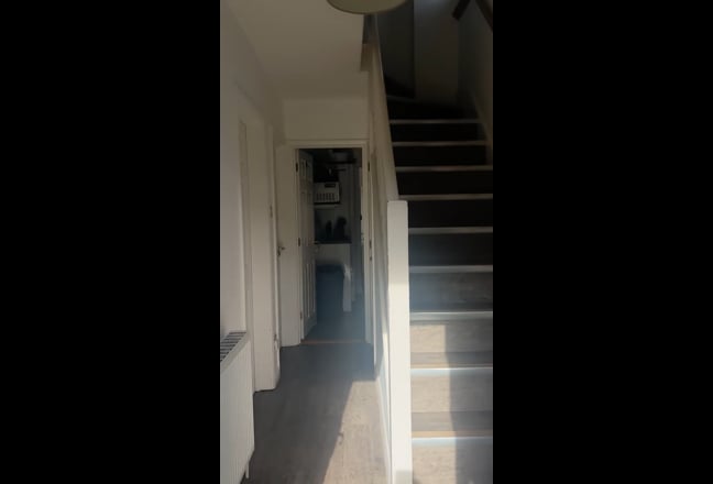 Small single and double rooms CB4 Main Photo